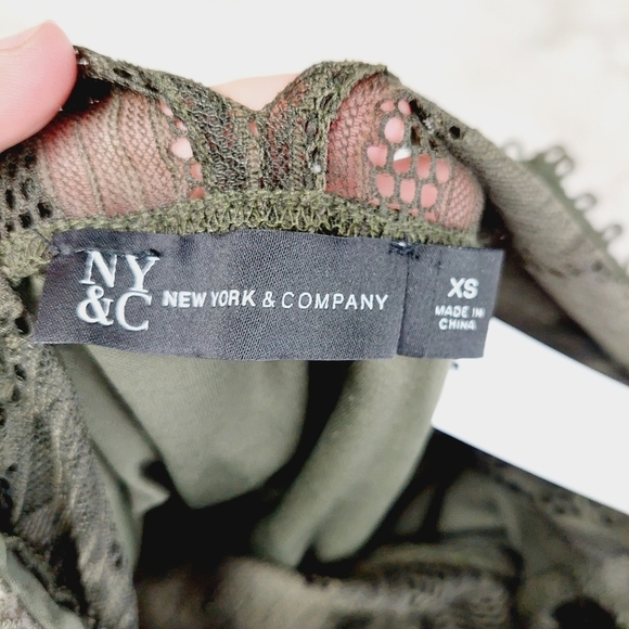 New York & Company Green Lace Floral Long Sleeve Mock Neck Blouse 2484 - Picture 6 of 9